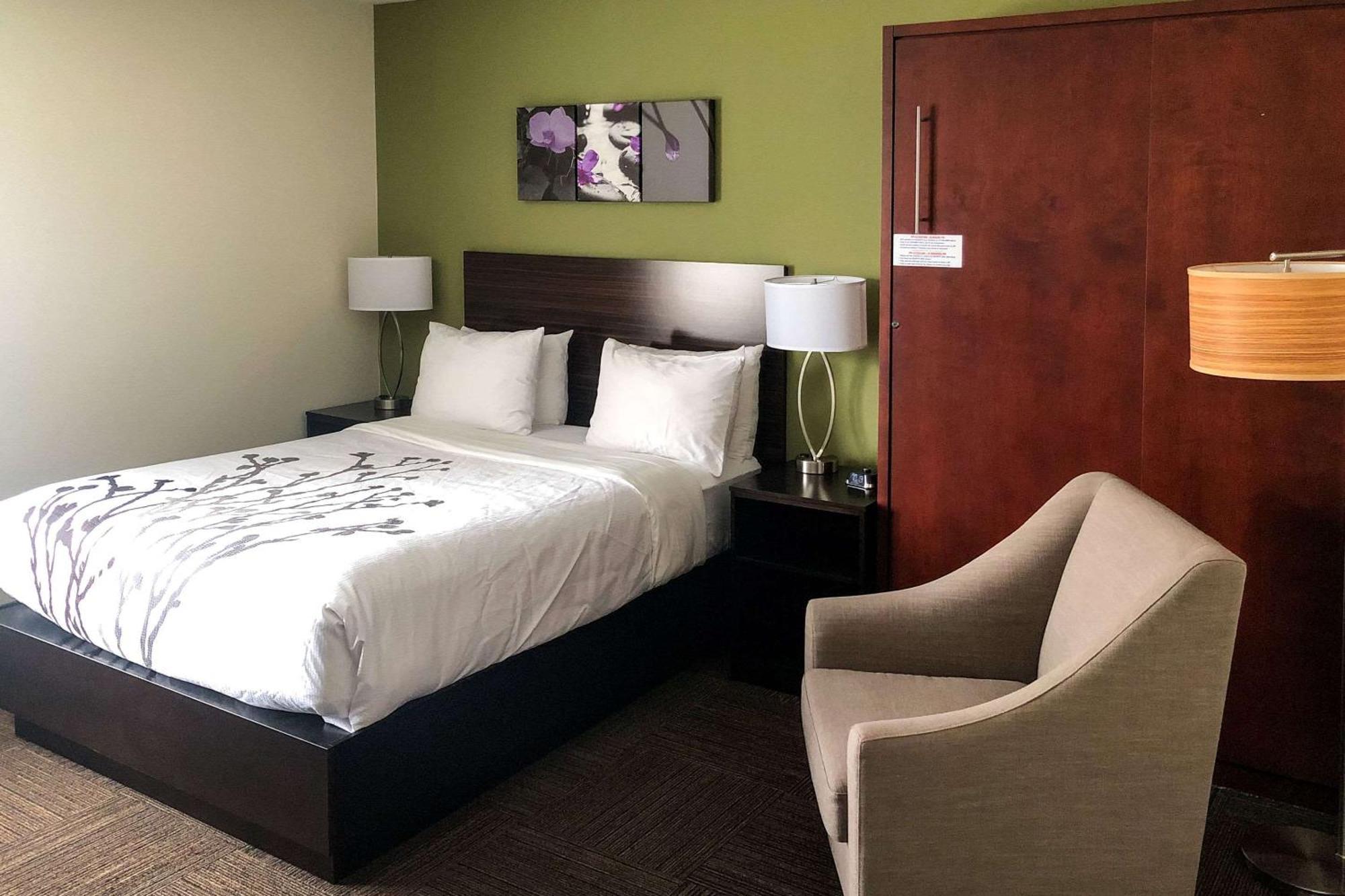 Sleep Inn & Suites Quebec City East Boischatel Экстерьер фото